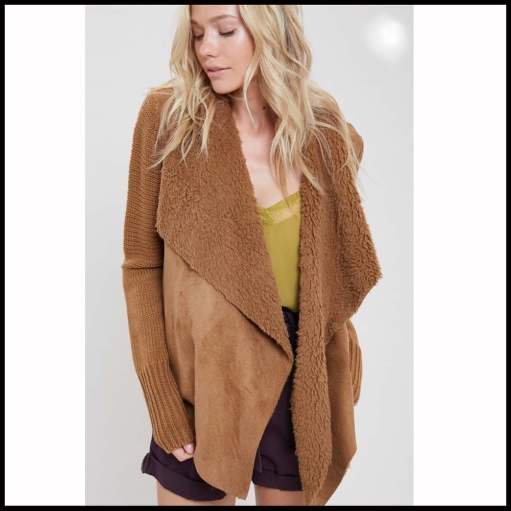 Vegan Suede Sherpa Sweater - Picture 6 of 6
